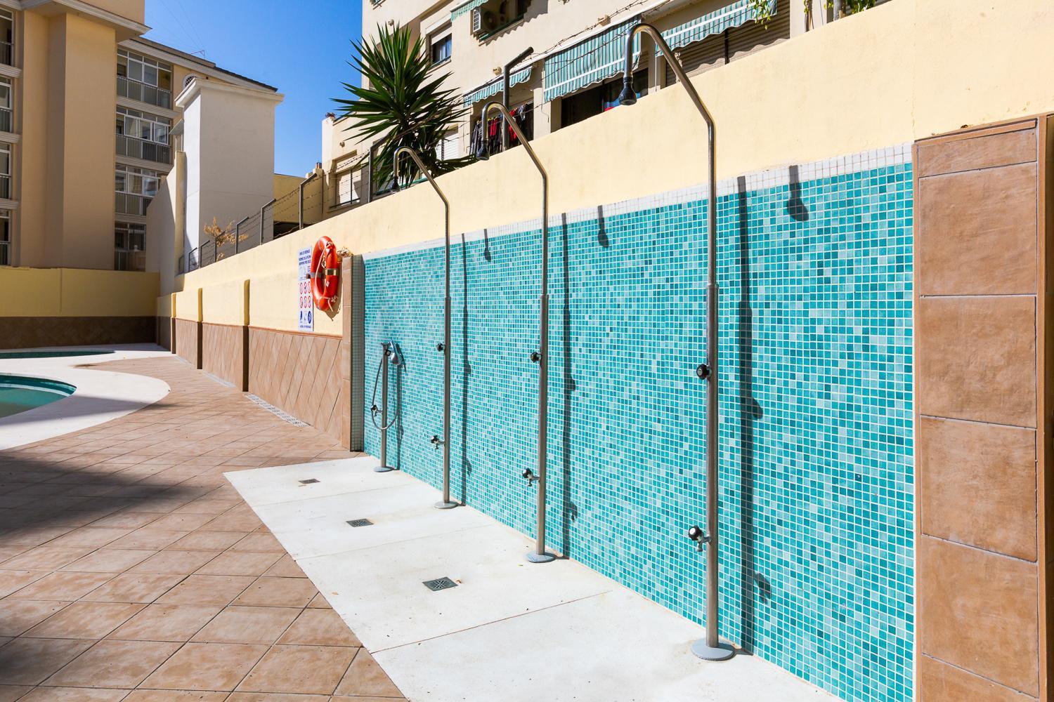 Ver1 - Terraza - 1 Dorm - Wifi - Centro A 100 Metros - Playa A 600 Metros Torremolinos Eksteriør bilde