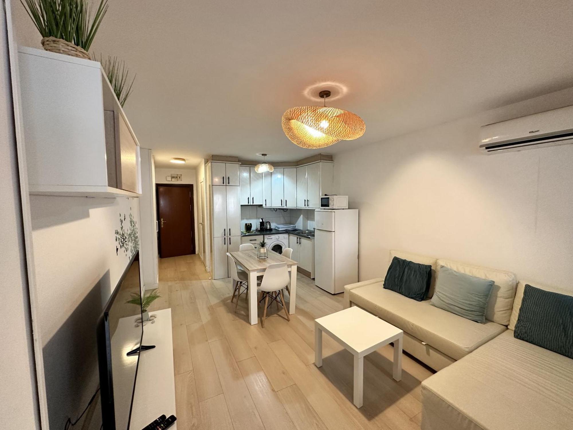 Ver1 - Terraza - 1 Dorm - Wifi - Centro A 100 Metros - Playa A 600 Metros Torremolinos Eksteriør bilde