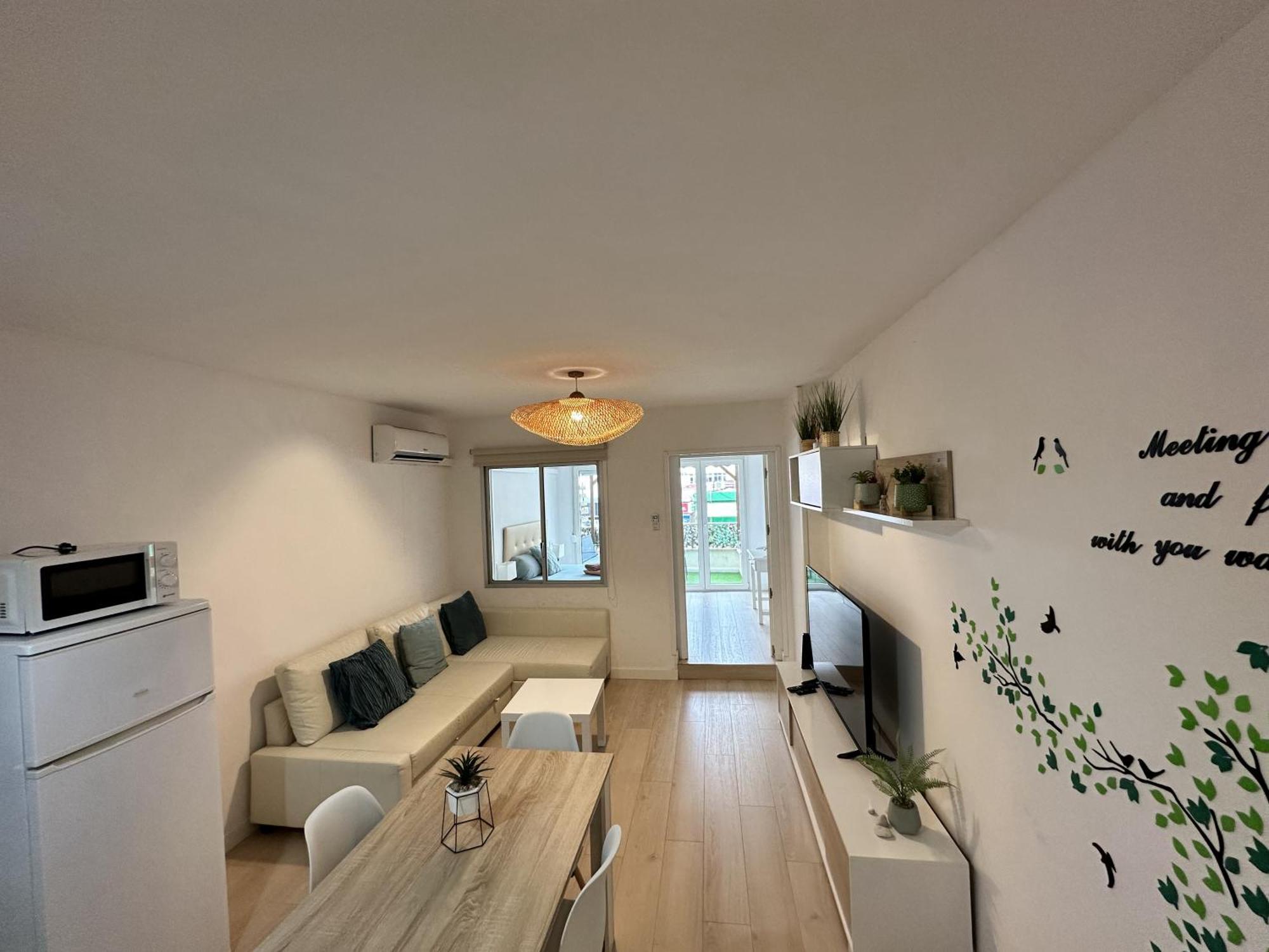 Ver1 - Terraza - 1 Dorm - Wifi - Centro A 100 Metros - Playa A 600 Metros Torremolinos Eksteriør bilde